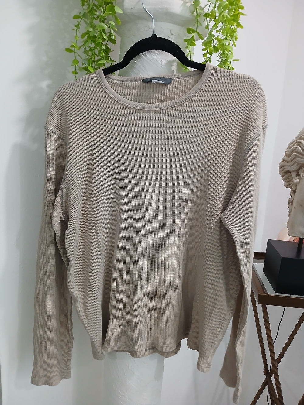 John Varvatos Men's Long-Sleeve Waffle Crew in Taupe